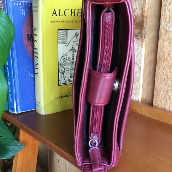 Nine West Maroon Burgundy Crossbody Purse Square - Picture 4 of 5